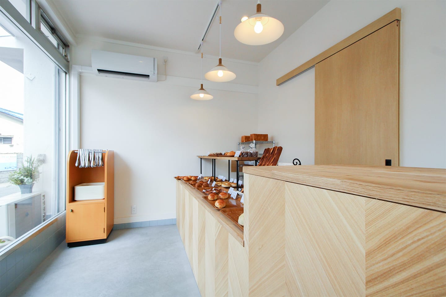 店内カウンター