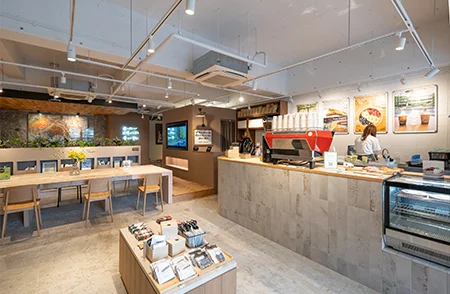 Standard Café & Gallery緑地公園店