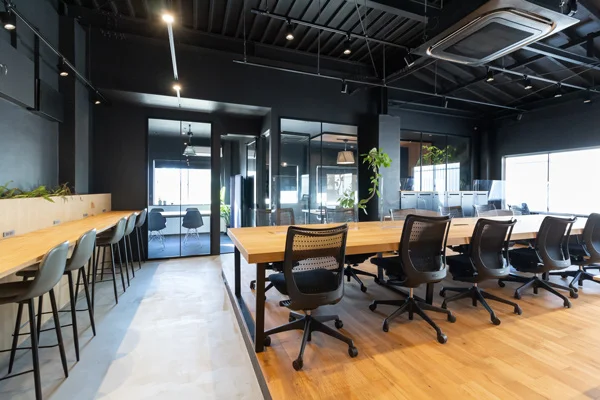 シェアオフィス／そばに　大阪市