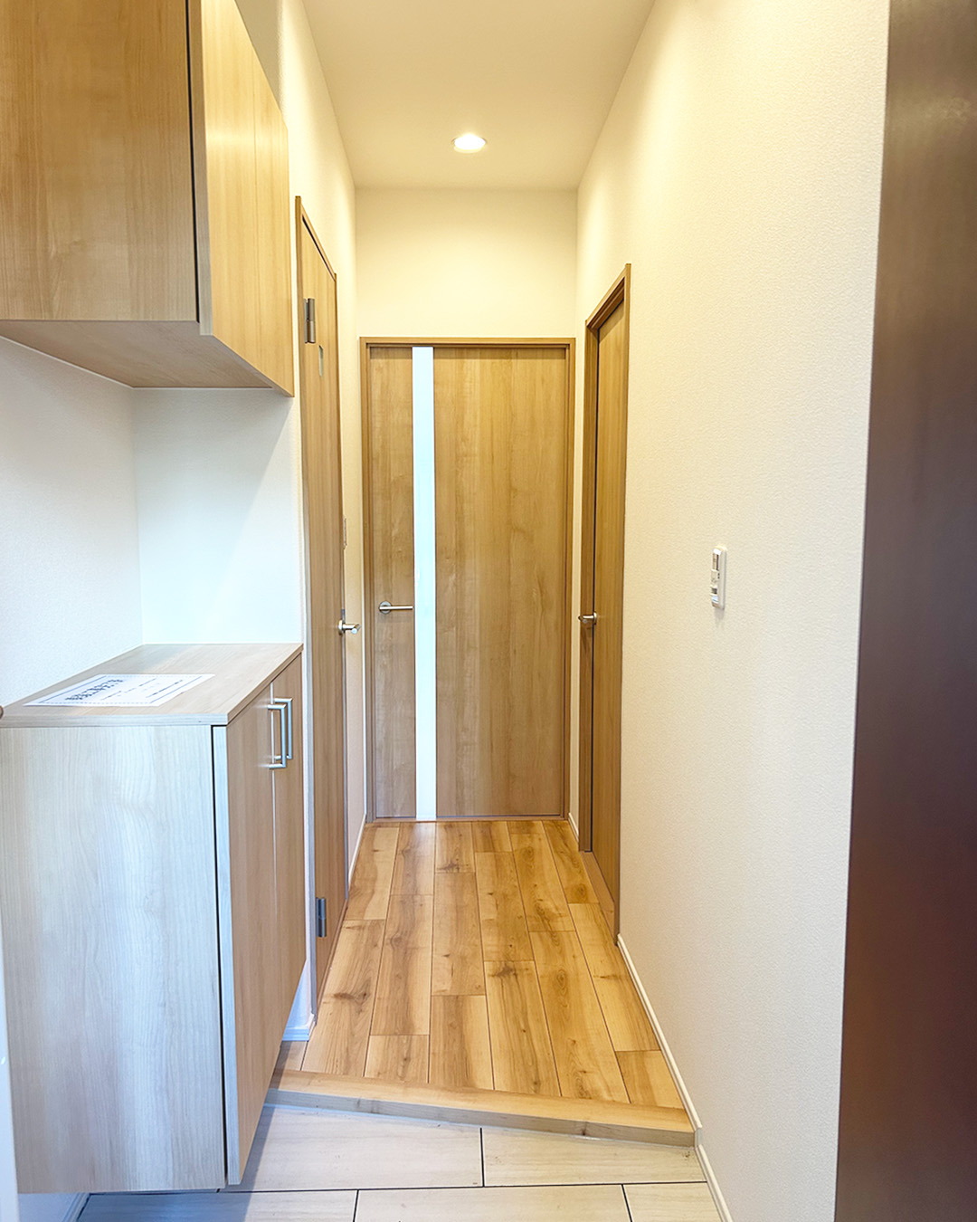 玄関 エントランス