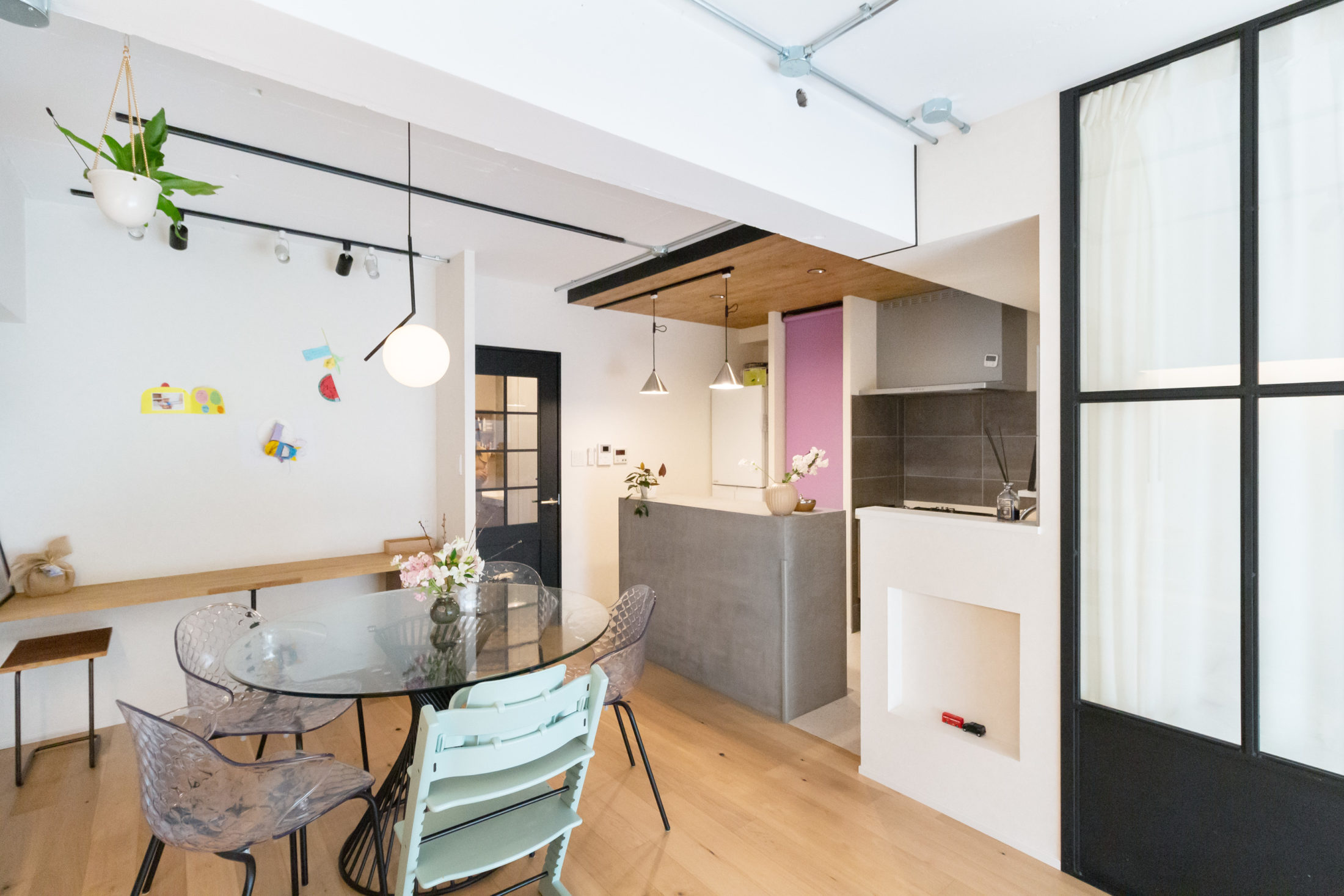 中古マンション　フルリノベーション　ダイニング　キッチン