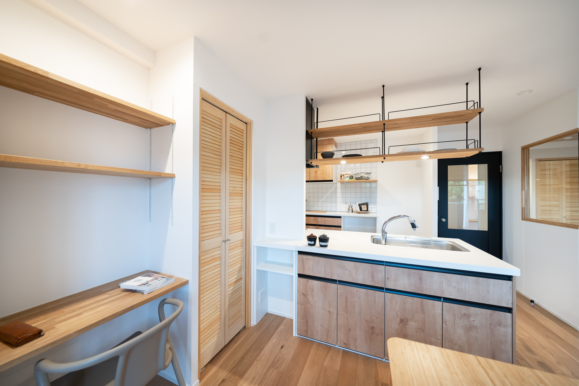 中古マンション　フルリノベーション　LDK