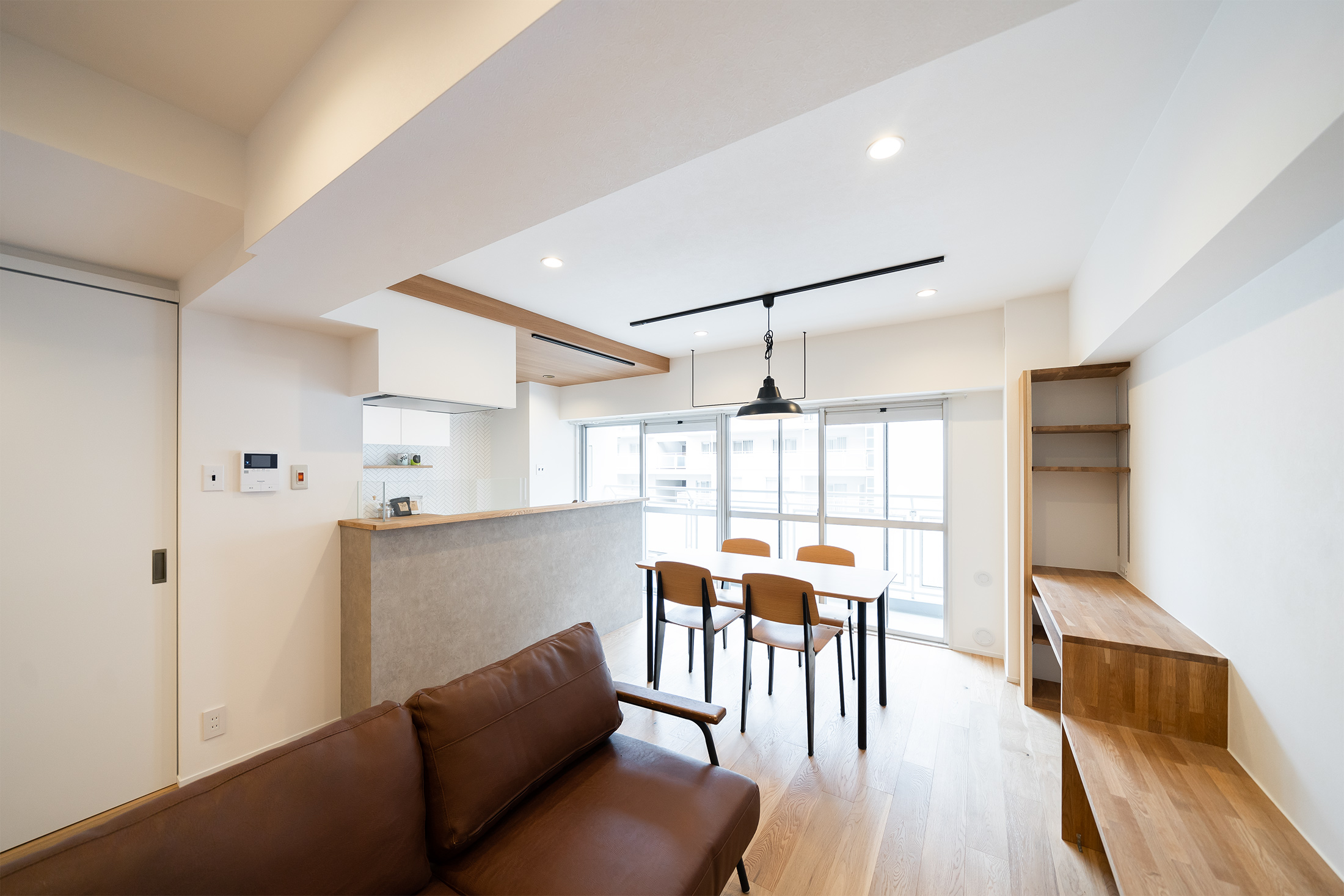 中古マンション　部分リノベーション　リビング