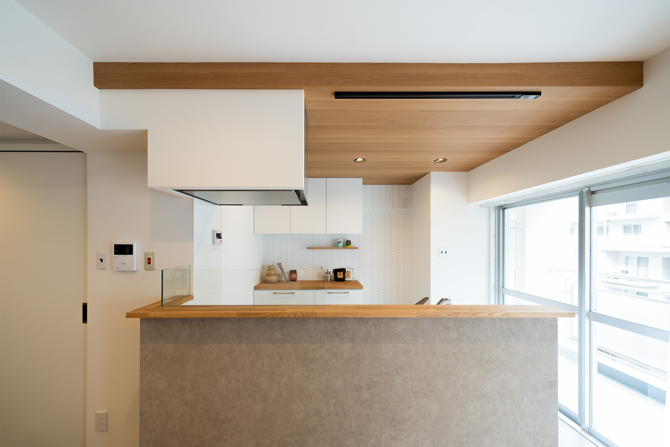 中古マンション　部分リノベーション　キッチンカウンター