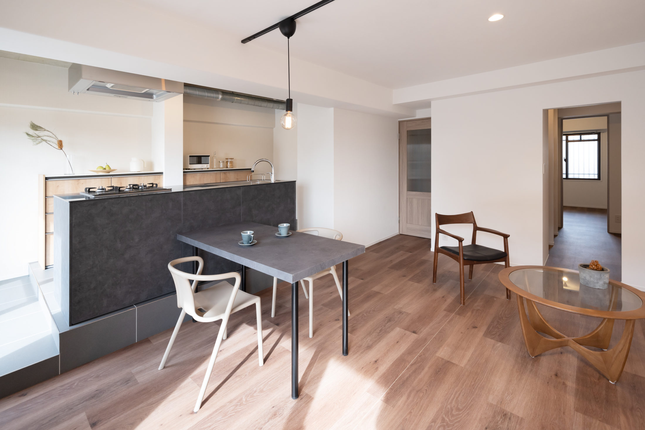 中古マンション　フルリノベーション　LDK