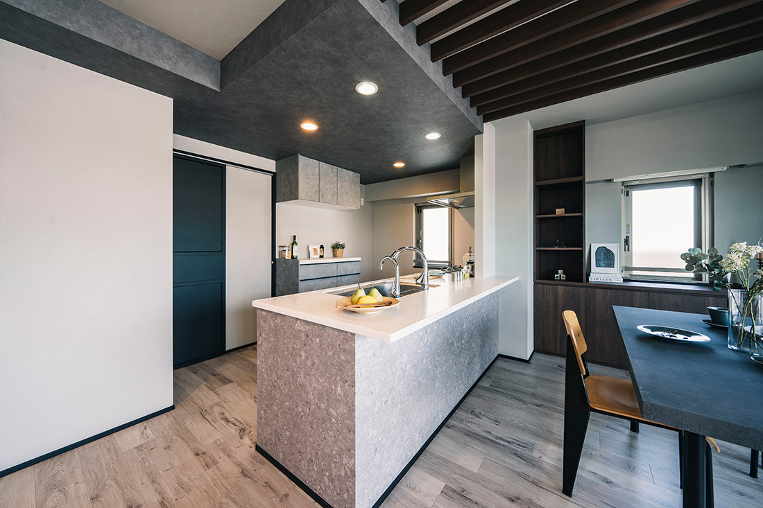 ダイニング　キッチン