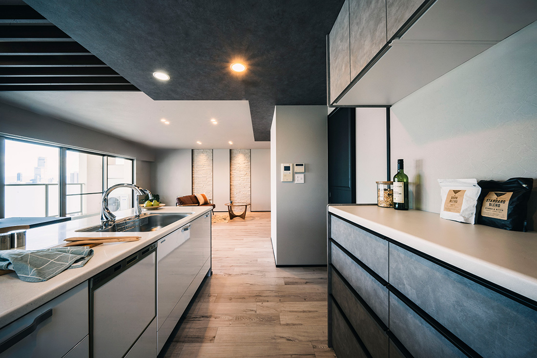 キッチン　カップボード