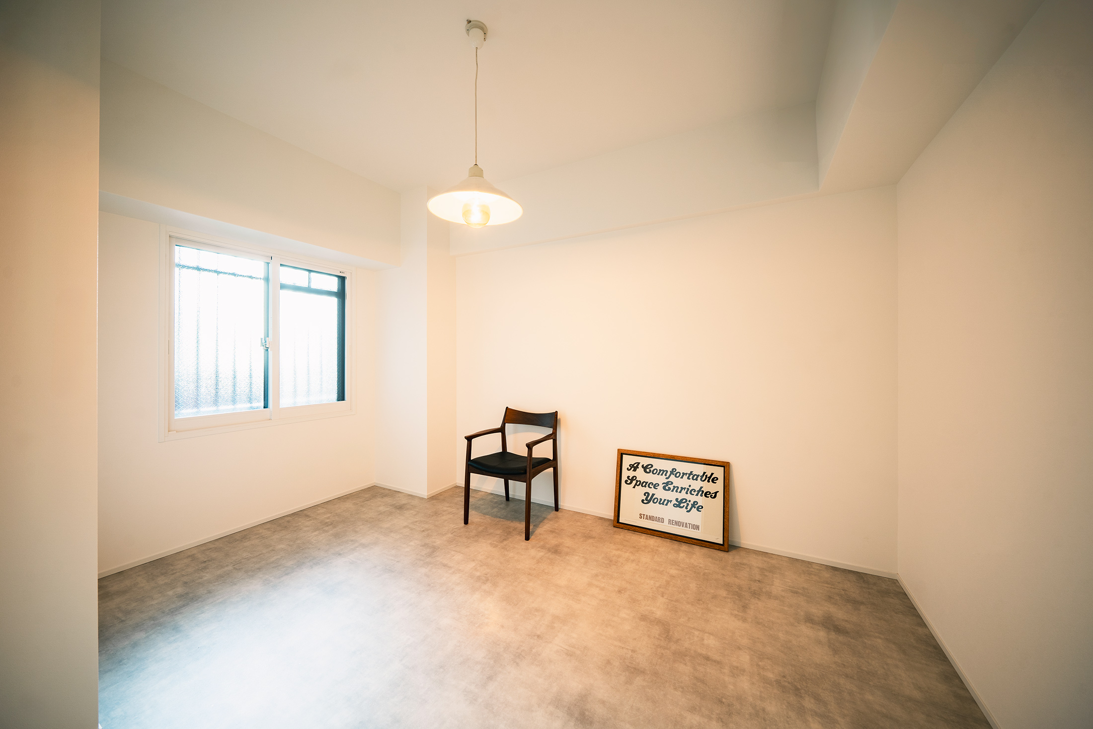 ゲストルーム　ワークスペ