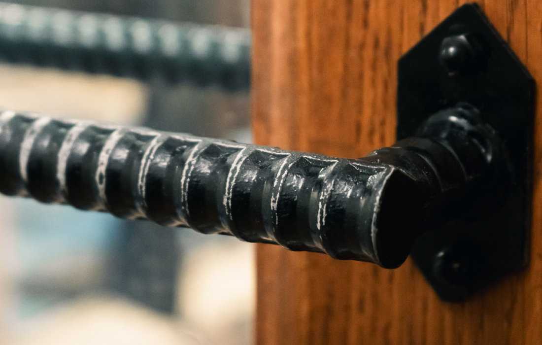 　(MAN) VINTAGE STORE　ドア　扉　手すり