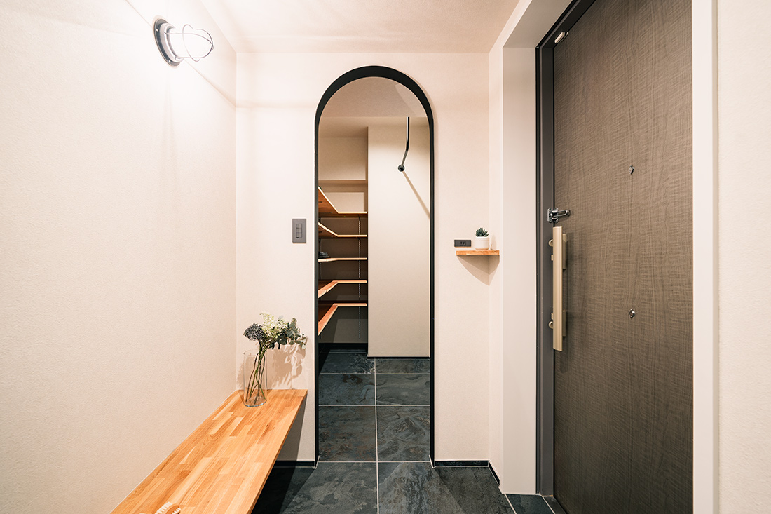 玄関　シューズインクローゼット