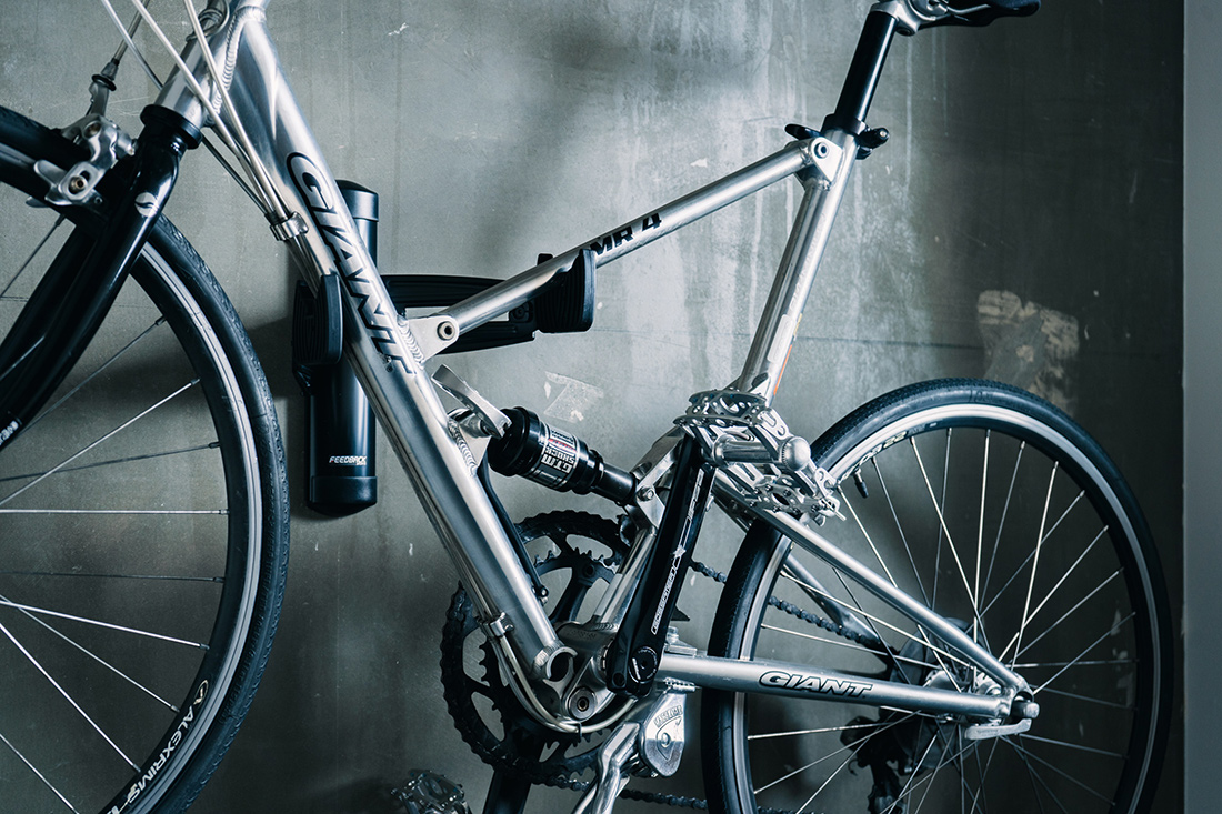 土間　自転車置き場